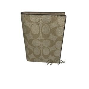 Coach Passport Case In Signature Canvas New